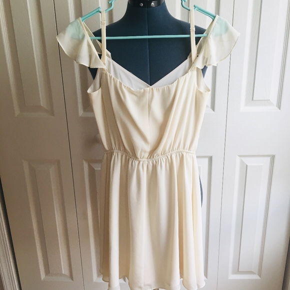 Guess Cream Beige Off the Shoulder Midi Dress - XS - Picture 5 of 6